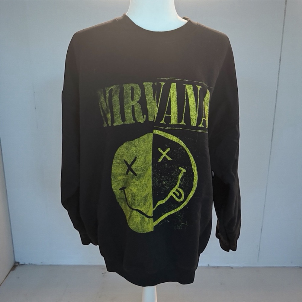 Nirvana oversized distressed sweatshirt XL soft vintage look black and yellow